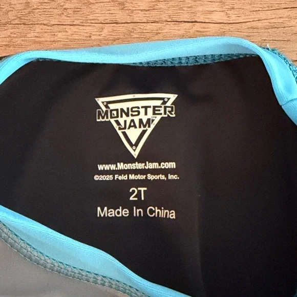 Monster Jam Swim Set - Picture 3 of 6